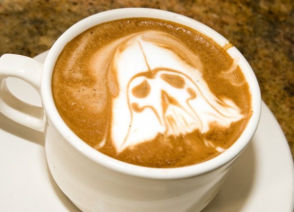 Darth-Vader-Latte